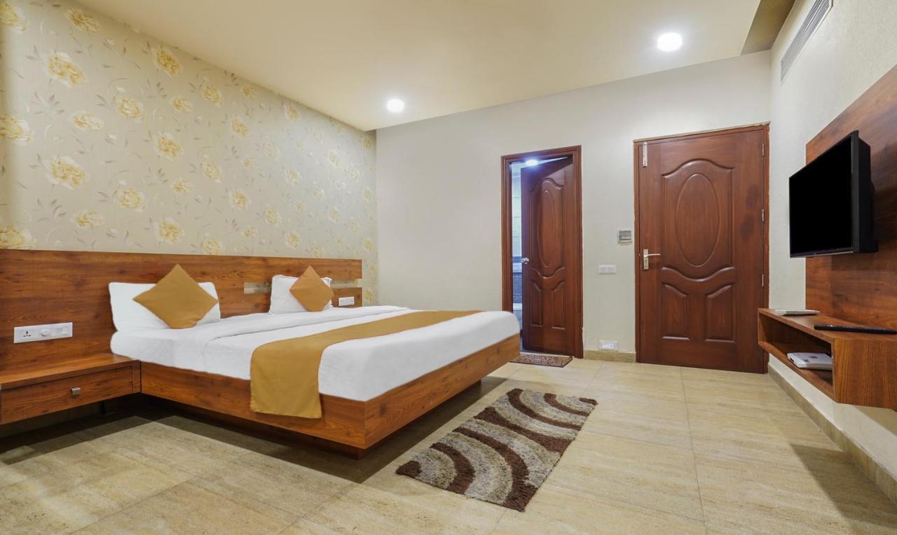 Hotel Gilco Green Jalandhar Dış mekan fotoğraf
