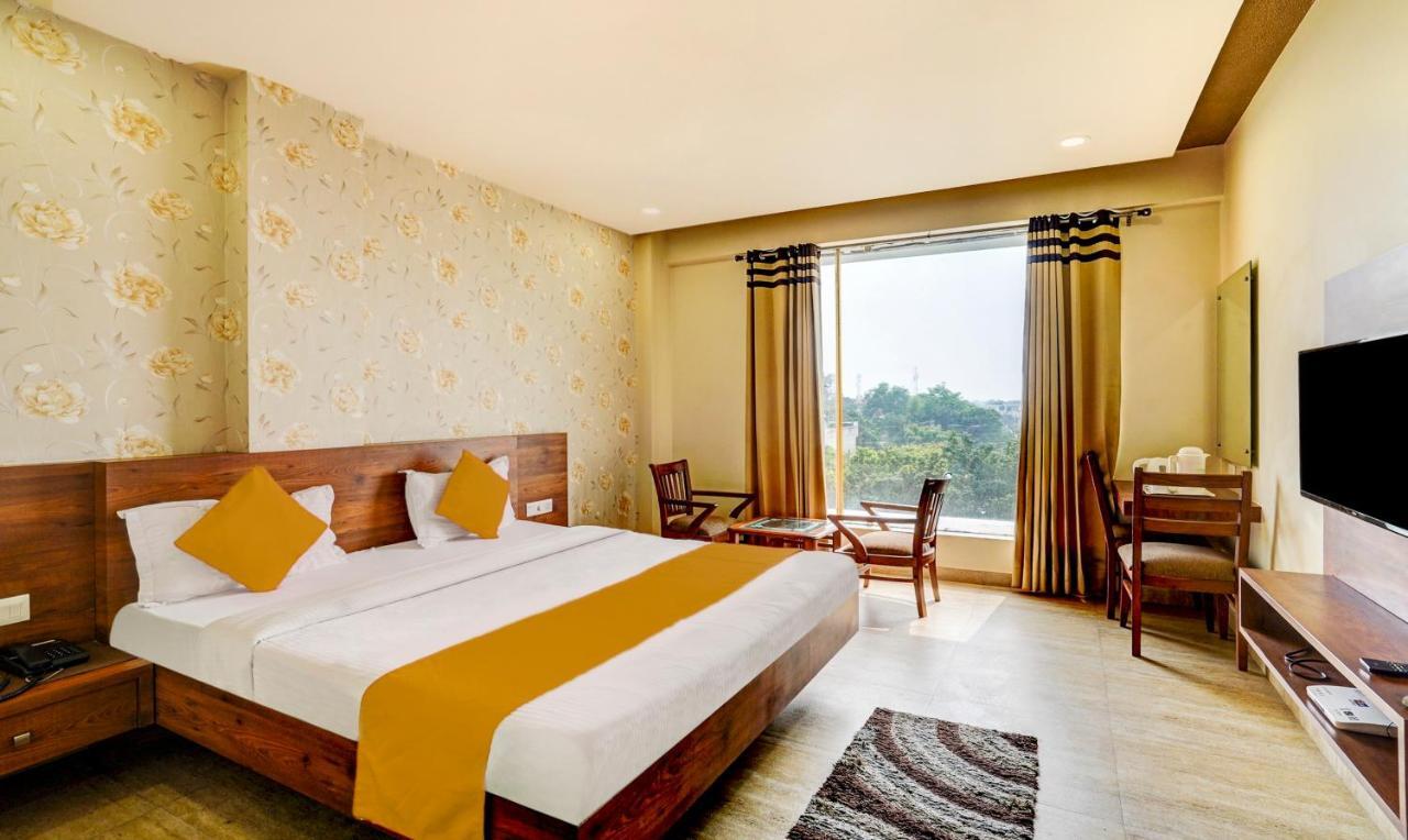 Hotel Gilco Green Jalandhar Dış mekan fotoğraf